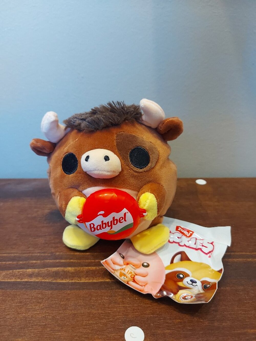 Snackles Series #3 - 5" Plush - Matthew The Highland Cow
